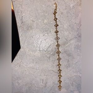 14k gold filled bracelet 7in